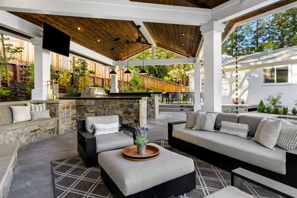 221 Samantha 010 | PROJECTS | B.Gordon Builders